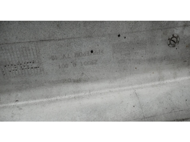 Бампер  Mercedes C W204 2007-2013 задний   