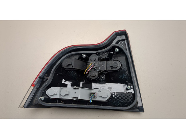 Задний фонарь