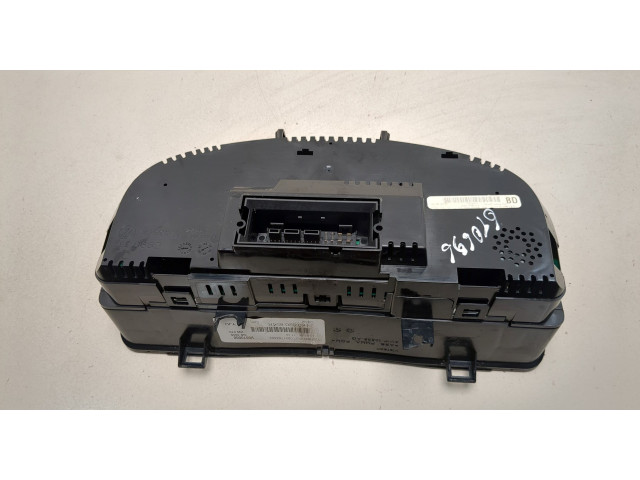 Панель приборов  Volkswagen Golf 5 2003-2009       1K0920854RX     