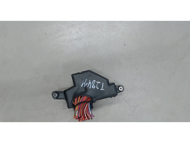 Блок предохранителей  Volkswagen Passat CC 2012-2017      3C941824     2