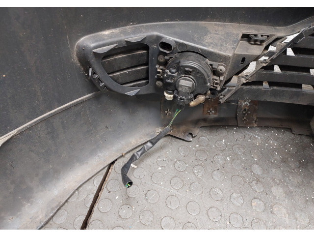 Бампер  Citroen C4 2004-2010 передний   