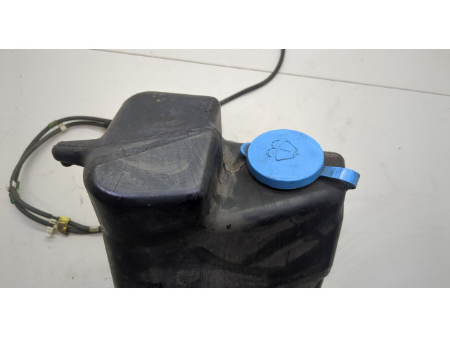 Бачок омывателя  Infiniti QX56 2004-2010 289107S000   