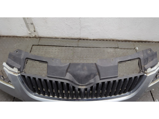 Бампер  Skoda Fabia 2007-2014 передний   5J0807221