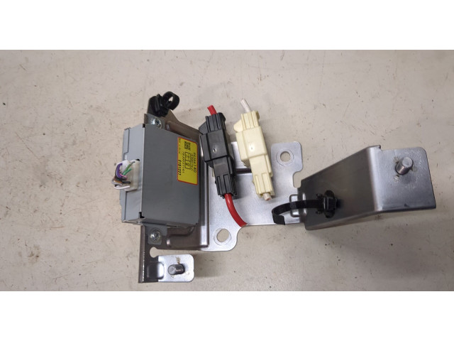 Блок управления аудио Mitsubishi Outlander 2015-2018