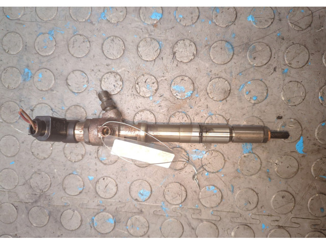 Форсунка топливная Skoda Roomster 2006-2015 03L130277B