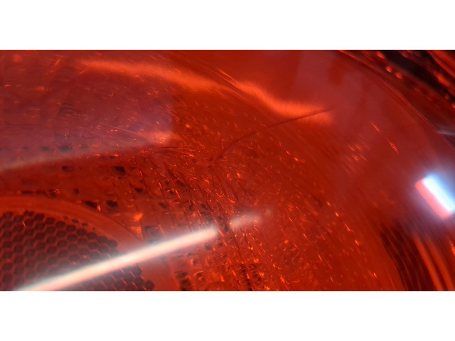 Задний фонарь          