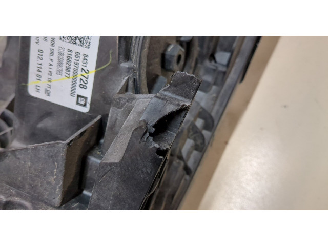 Фара передняя  GMC Terrain 2017- левая 