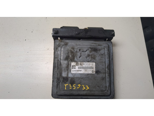 Блок управления двигателем Skoda Fabia 2010-2014