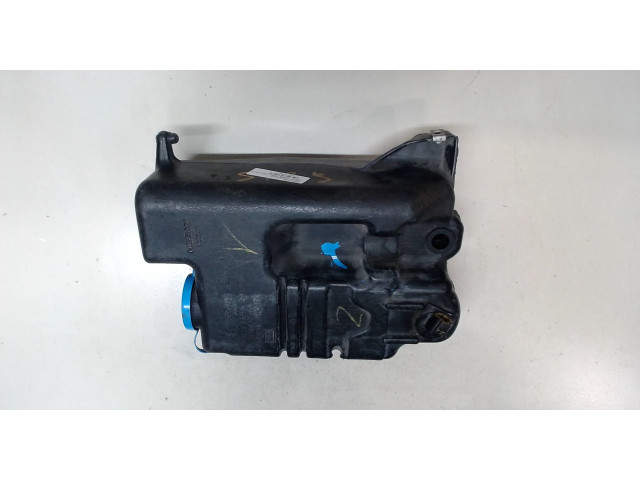 Бачок омывателя Infiniti QX56 2004-2010 289107S000 5.6