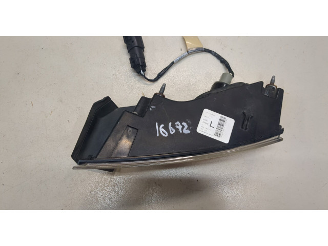 Задний фонарь          