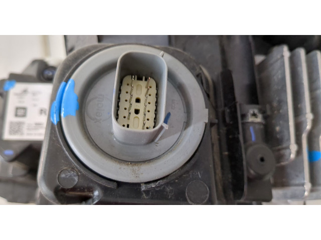 Фара передняя  Buick Envision 2020-2025 правая 