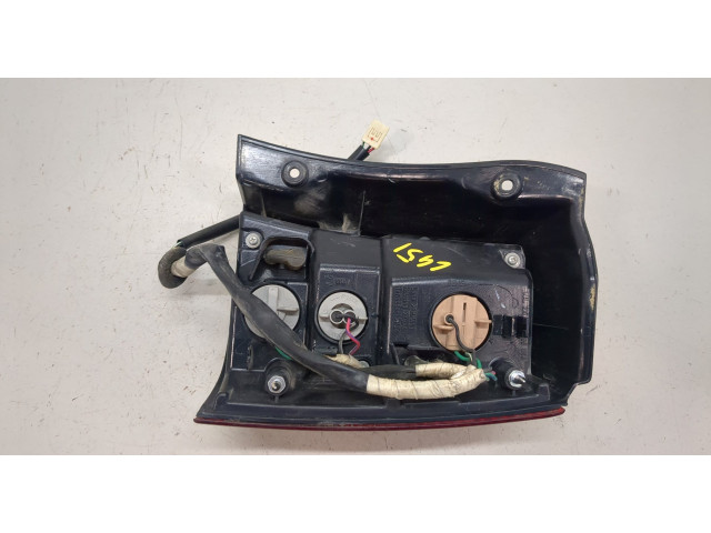 Задний фонарь 8330A137