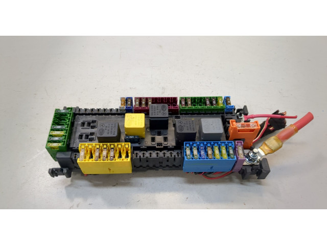 Блок предохранителей  Mercedes GL X166 2012-2016         