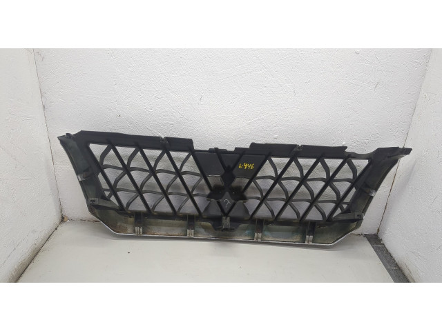 Решетка радиатора Mitsubishi Montero Sport / Pajero Sport 1996-2008 MR478595