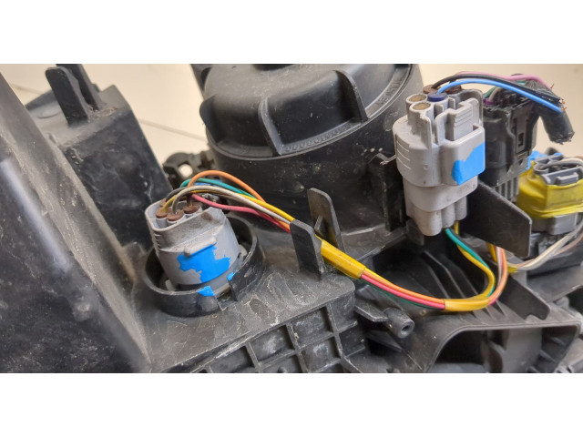 Фара передняя  Mitsubishi Eclipse Cross 2017- левая 