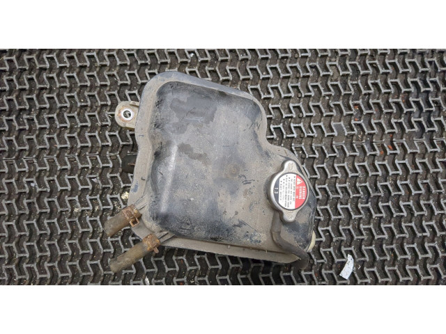 Бачок расширительный  Honda CR-V 2007-2012 19101R06E01    2.2