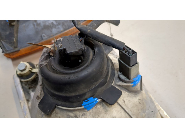 Фара передняя Land Rover Discovery 2 1998-2004 правая