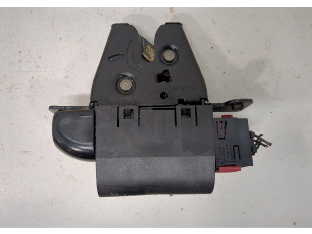 Замок багажника  Saab 9-3 2007-2011       