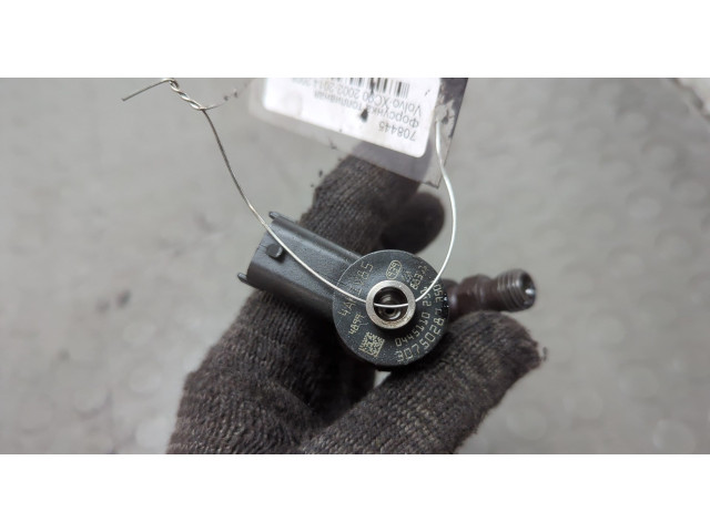 Форсунка топливная  Volvo XC90 2002-2014    0445110251     