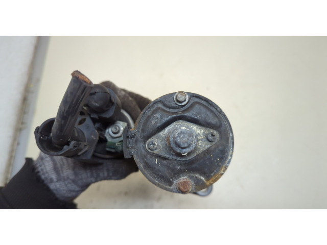 Стартер Skoda Octavia (A5) 2004-2013 02M911024