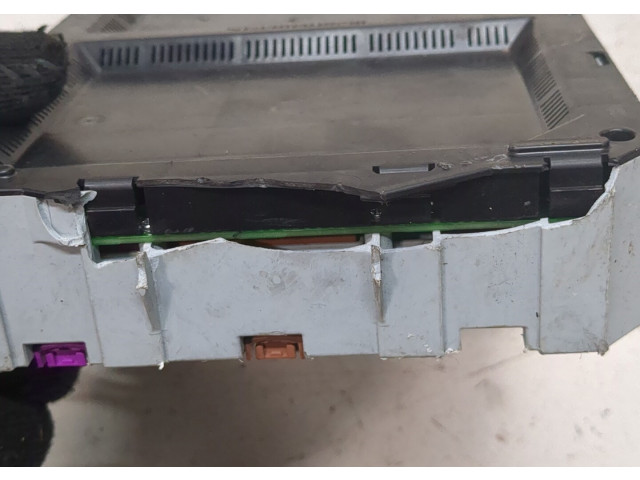 Блок предохранителей Jaguar XF 2007–2012 8x2t14b476bd 2.7