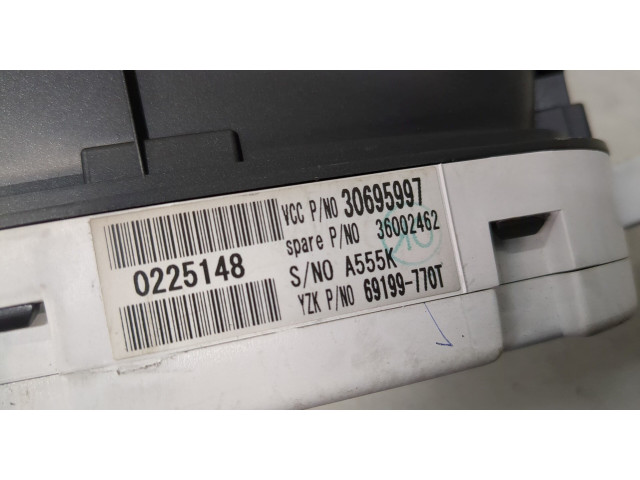 Панель приборов  Volvo C30 2006-2010            