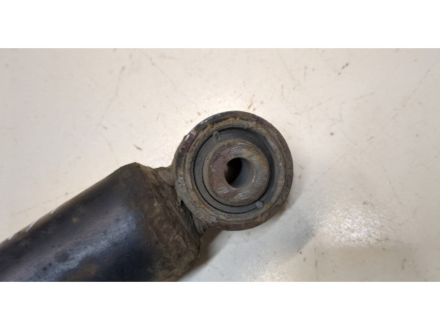 Стойка амортизатора Porsche Cayenne 2007-2010