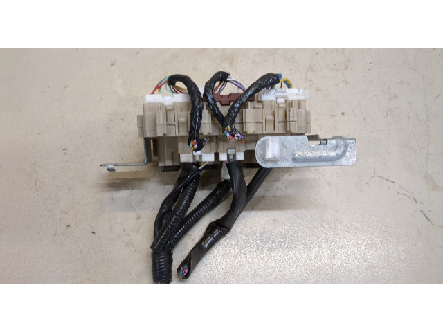 Блок предохранителей  Nissan X-Trail (T32) 2013-         