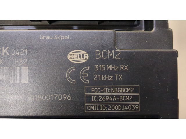 Блок комфорта  Volkswagen Touareg 2010-2014         