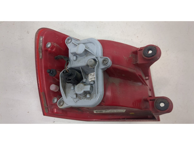 Задний фонарь          