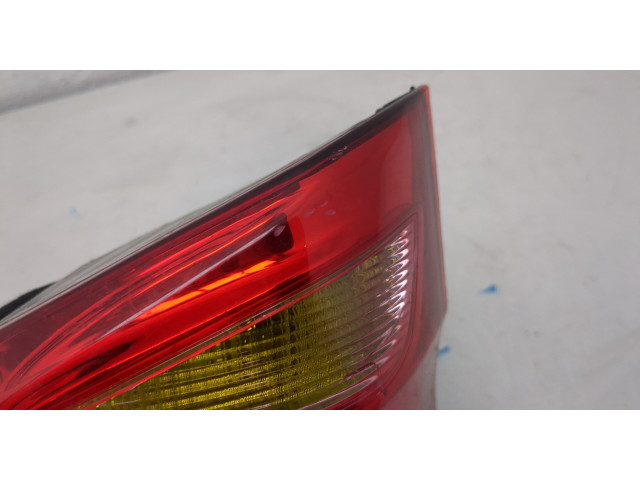 Задний фонарь          