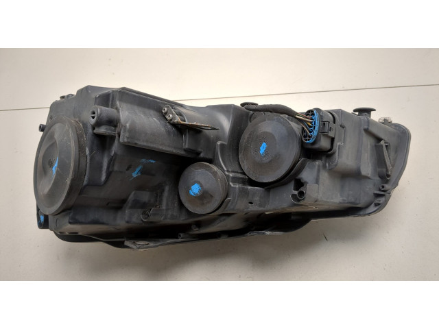 Фара передняя  Volkswagen Golf 6 2009-2012 правая 