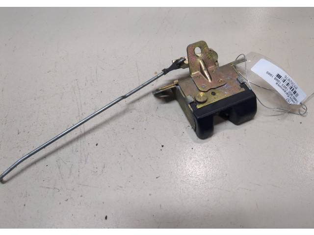 Замок багажника Saab 900 1993-1998