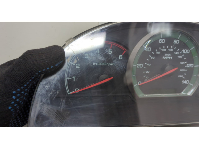 Панель приборов SsangYong Rexton 2006-2012 8021008B83