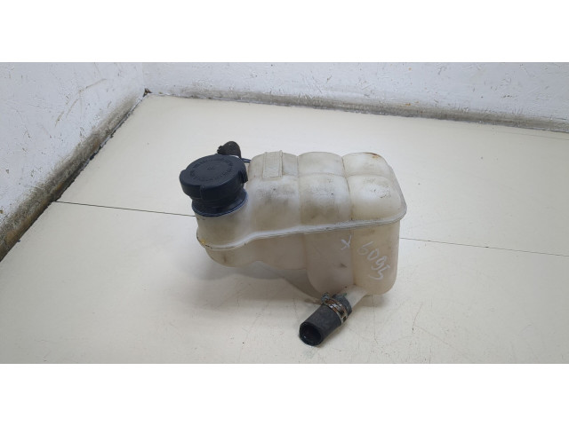 Бачок расширительный  Land Rover Range Rover 2 1994-2003    