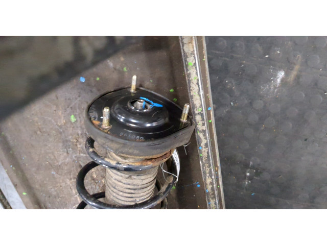 Стойка амортизатора  Subaru Forester (S11) 2002-2007 5610SEGE02, 52441SEDJ02     2  бензин