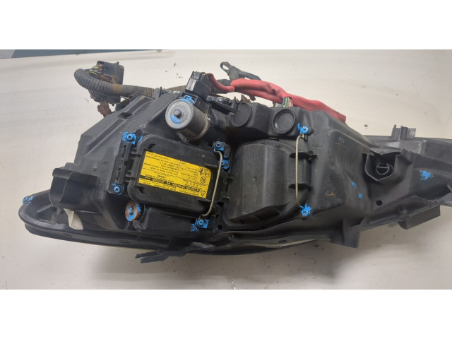 Фара передняя Lexus IS 2005-2013 правая