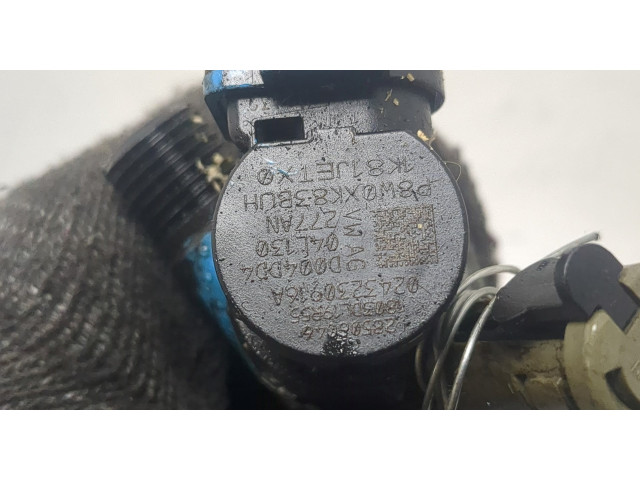 Форсунка топливная Skoda Octavia (A7) 2013-2023 28506046