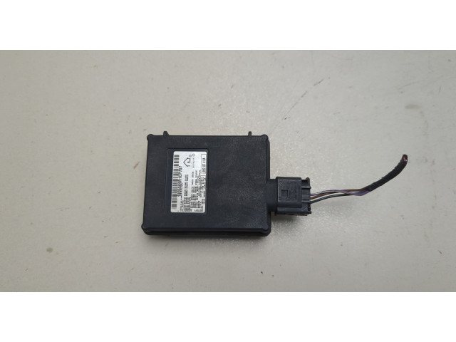 Блок комфорта  Volkswagen Touareg 2010-2014      4H0907410A  