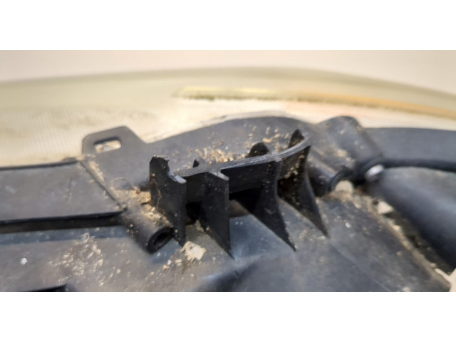 Фара передняя Toyota Venza 2008-2017 правая