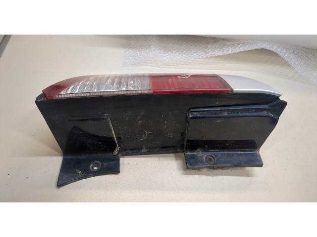 Задний фонарь