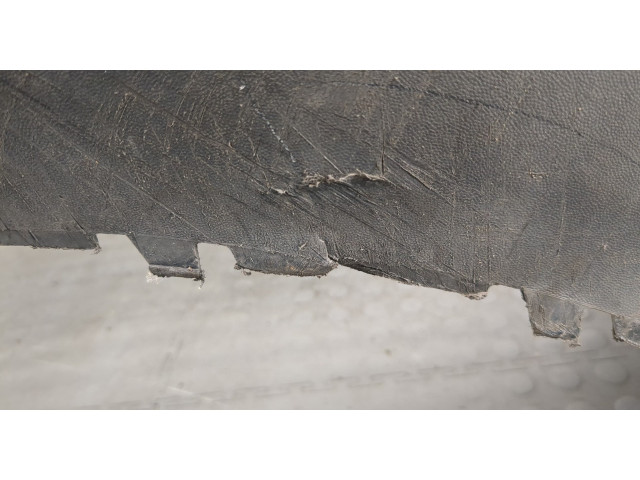 Бампер  Volkswagen Golf Plus передний   5M0807217E