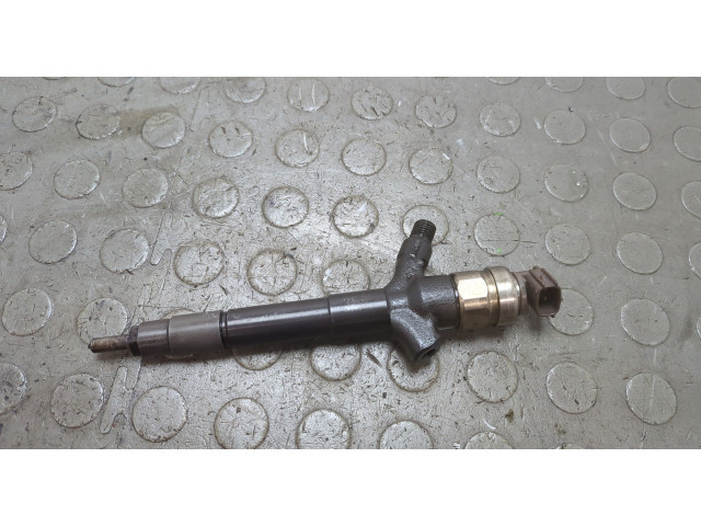Форсунка топливная Mitsubishi L200 2006-2015 1465A367