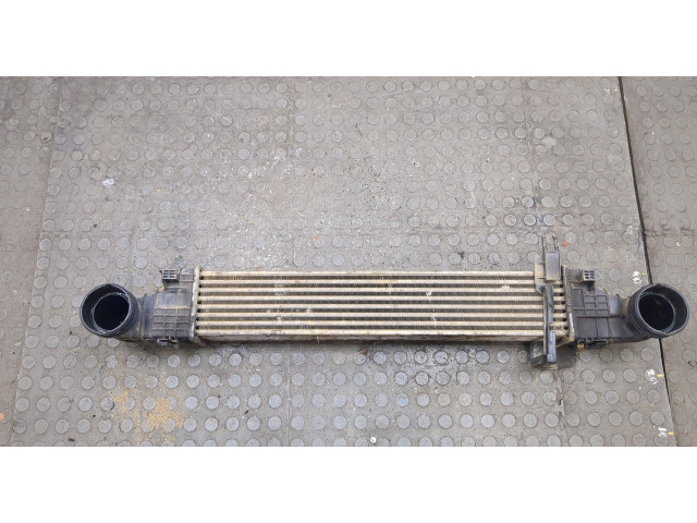 Интеркулер Mercedes E W211 2002-2009