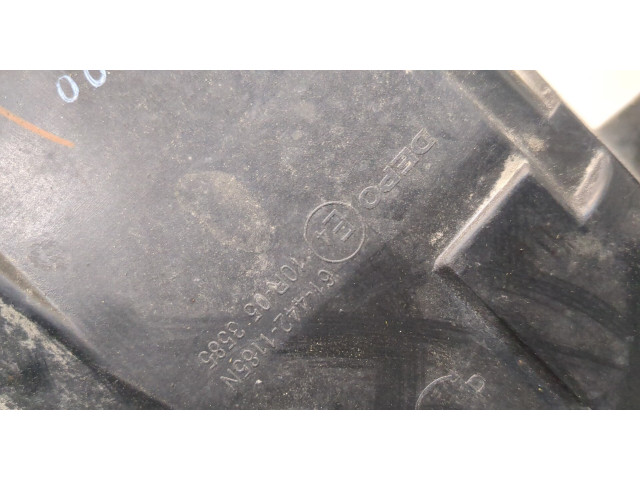 Фара передняя  Renault Trafic 2014-2021 правая 