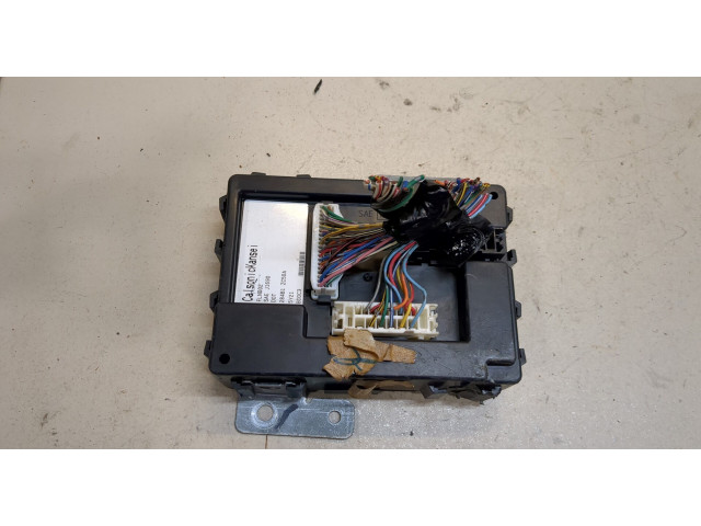 Блок комфорта  Infiniti QX56 2004-2010      284B0ZC54C  