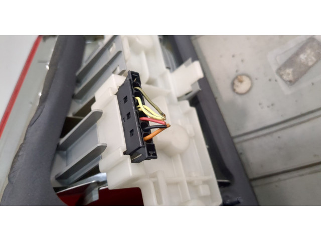 Задний фонарь          