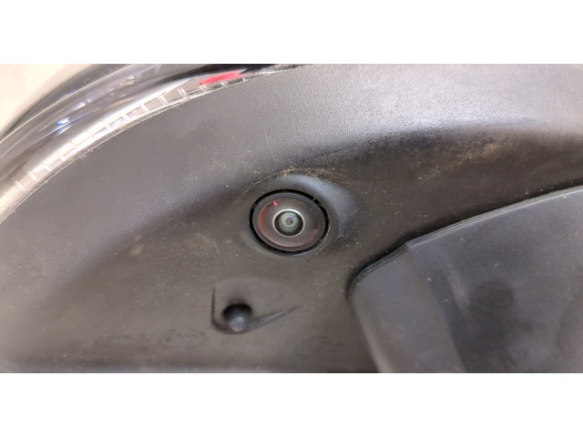 Зеркало боковое  Volvo XC40  правое           31477683