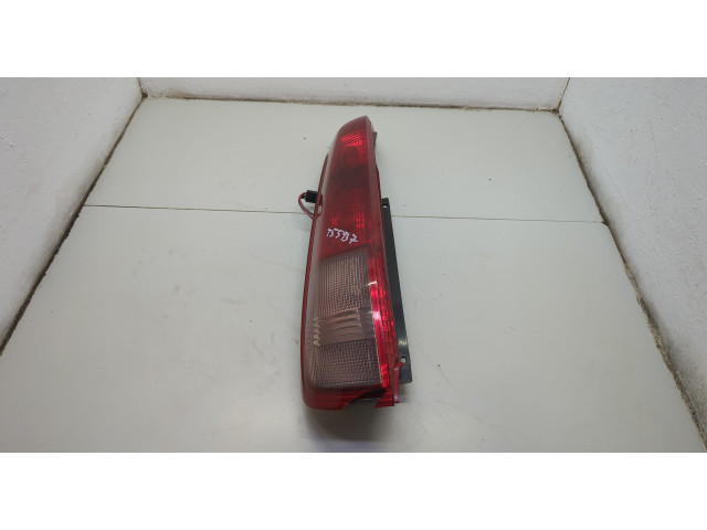 Задний фонарь