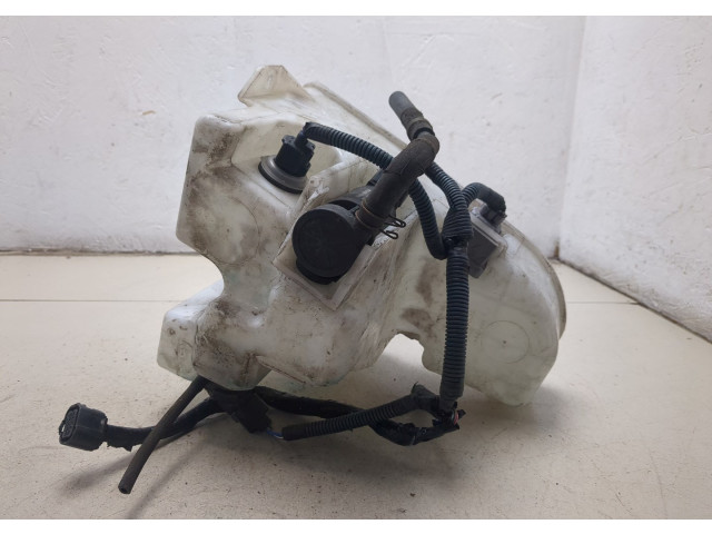 Бачок омывателя Lexus GS 2005-2012